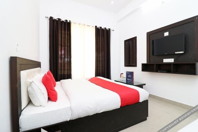 Hotel Suryansh Uttarkashi