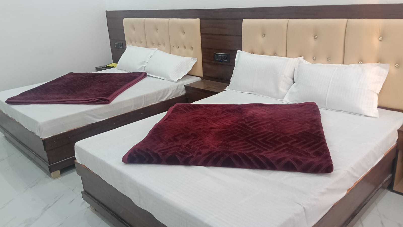 Hotel Kunjapuri