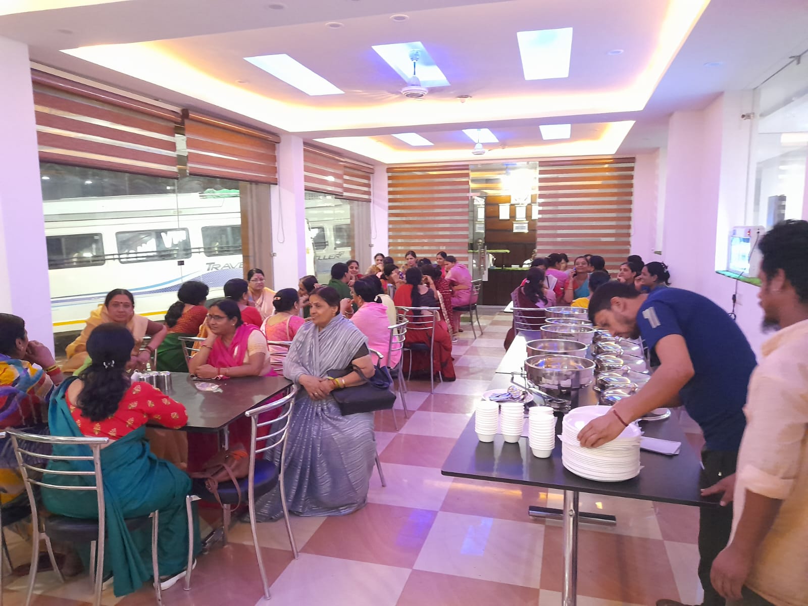 Hotel Shiv Dham & Restaurant