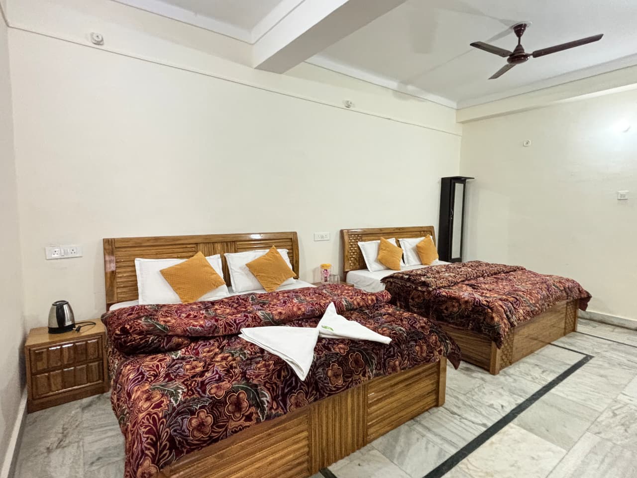 Swayambhu Hotel & Restaurant